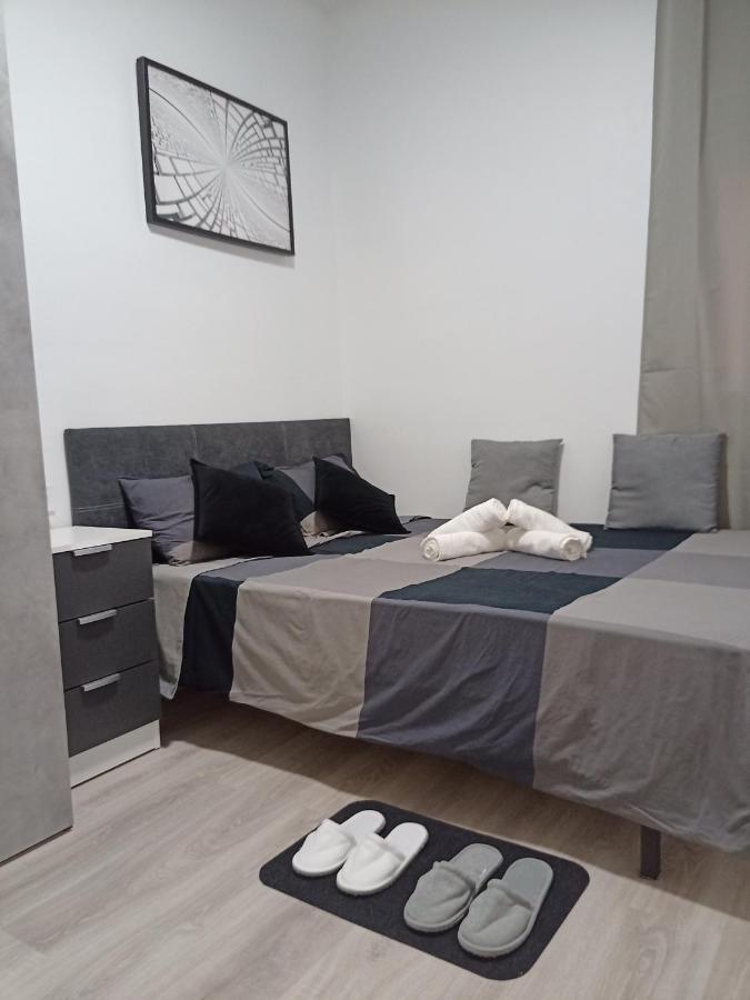Vilapicina Hostal Barcelona Exterior photo